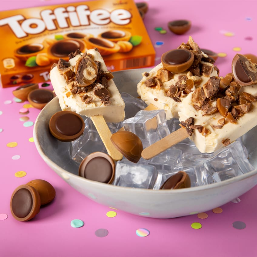 Toffifee Vanilla Popsicles