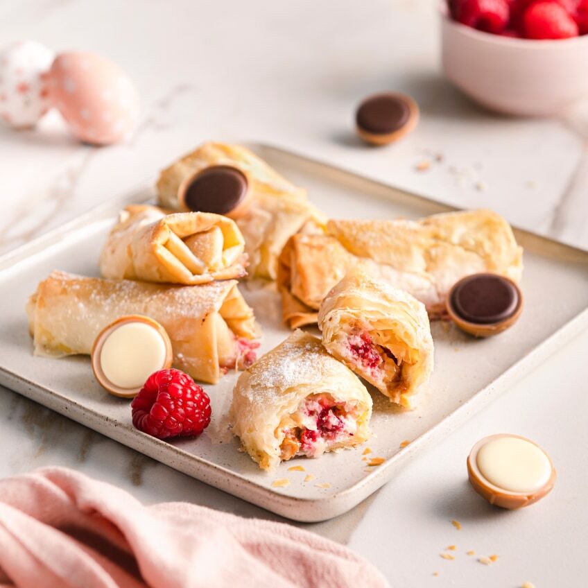 Toffifee Cheesecake-Röllchen – Filoteig & Frischkäse-Genuss Toffifee Cheesecake-Röllchen – Filoteig & Frischkäse-Genuss